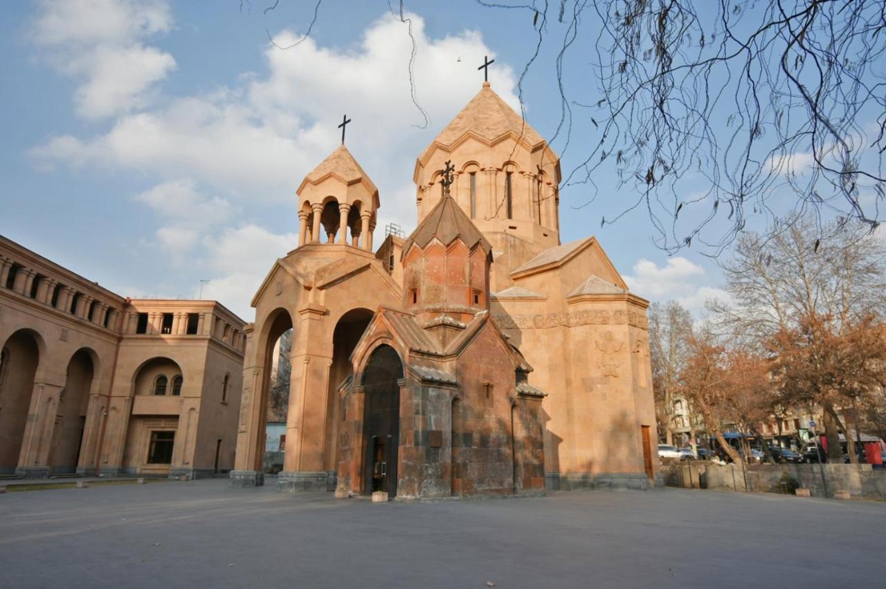 Yerevan Home Esterno foto