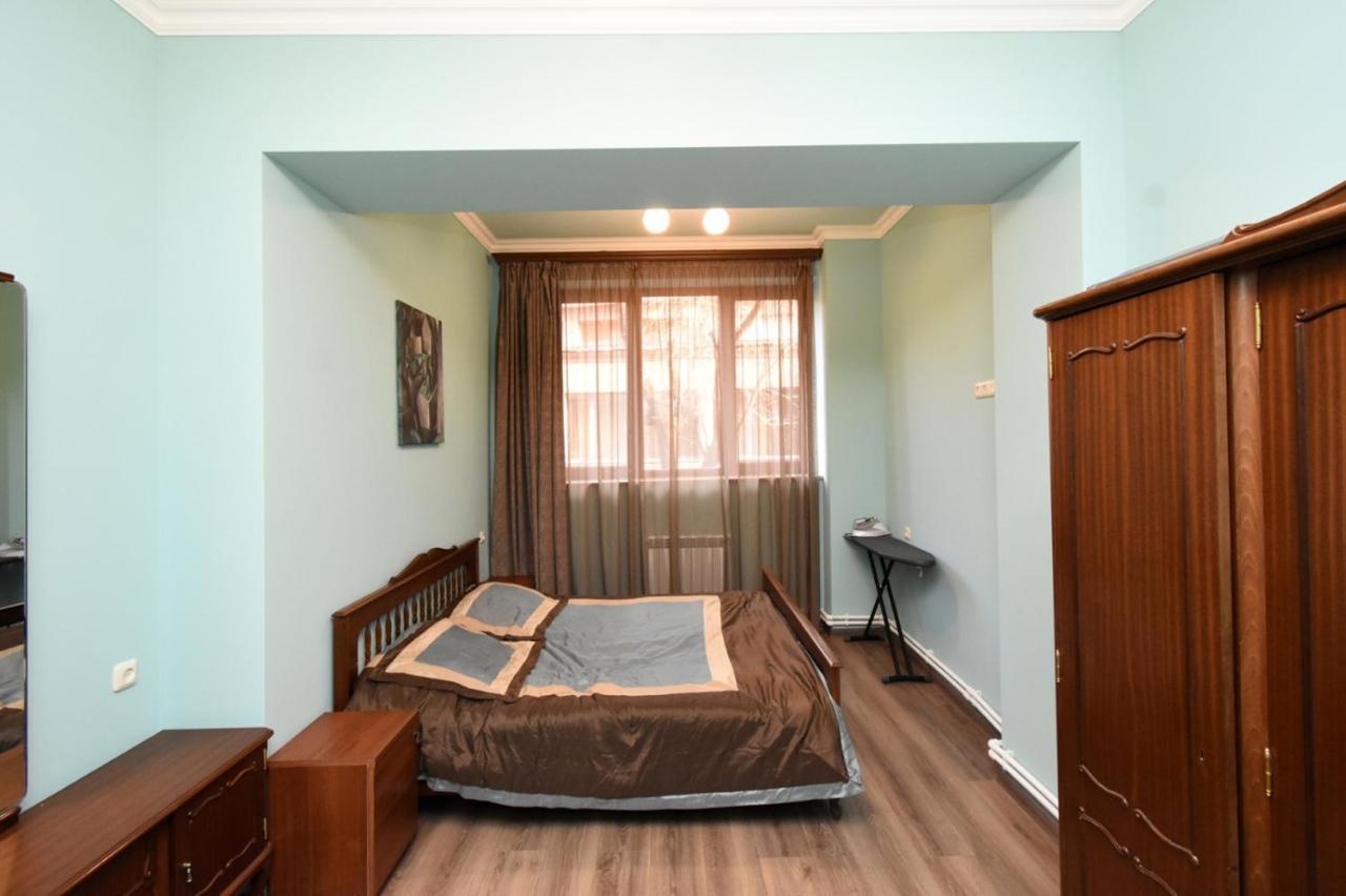 Yerevan Home Esterno foto