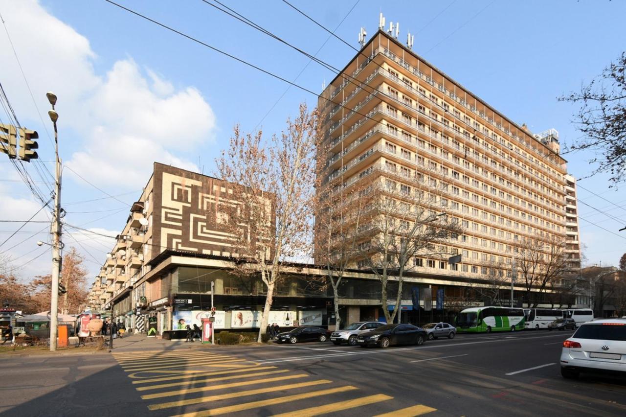 Yerevan Home Esterno foto